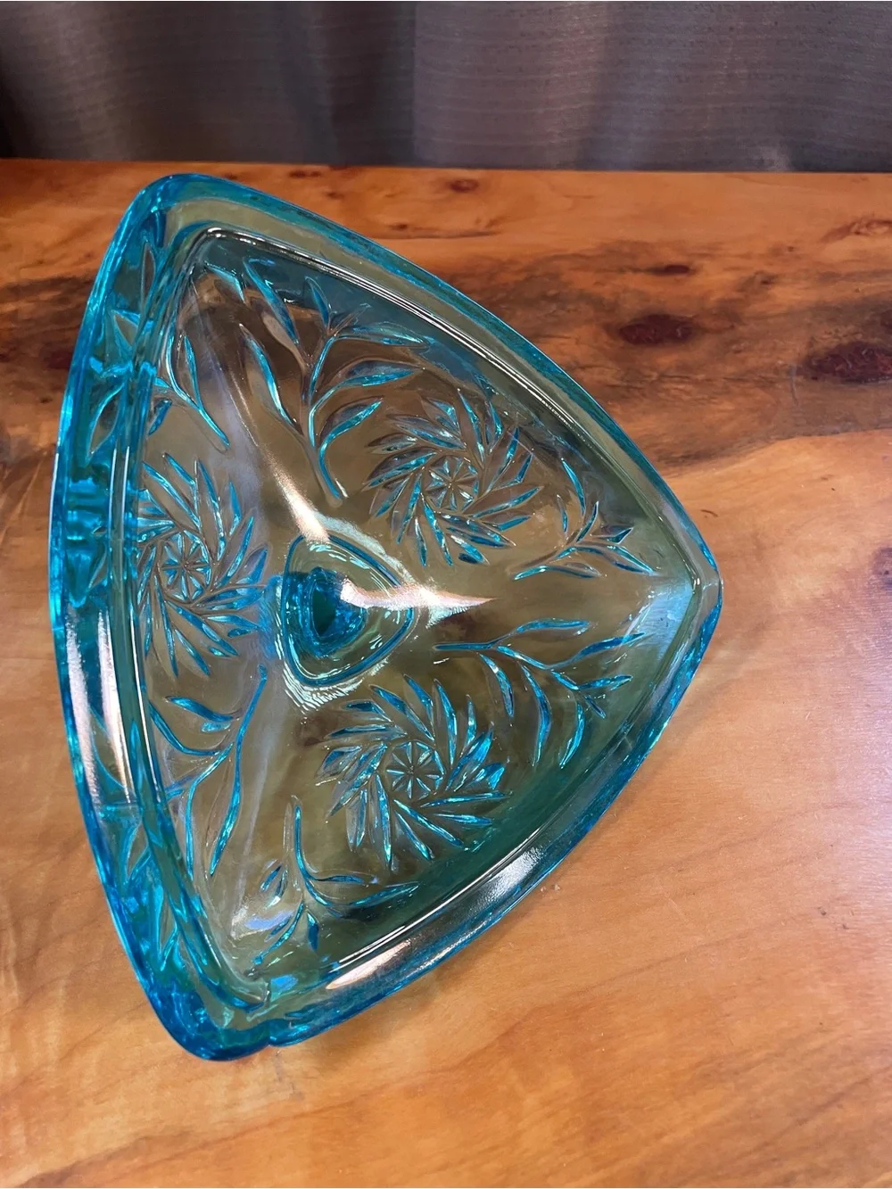 MCM Vintage HAZEL ATLAS Capri Blue Glass Pinwheel Triangle Lidded Candy Dish